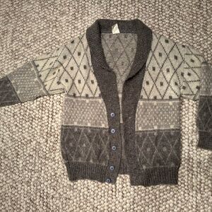 Alafoss icewool XL wool cardigan